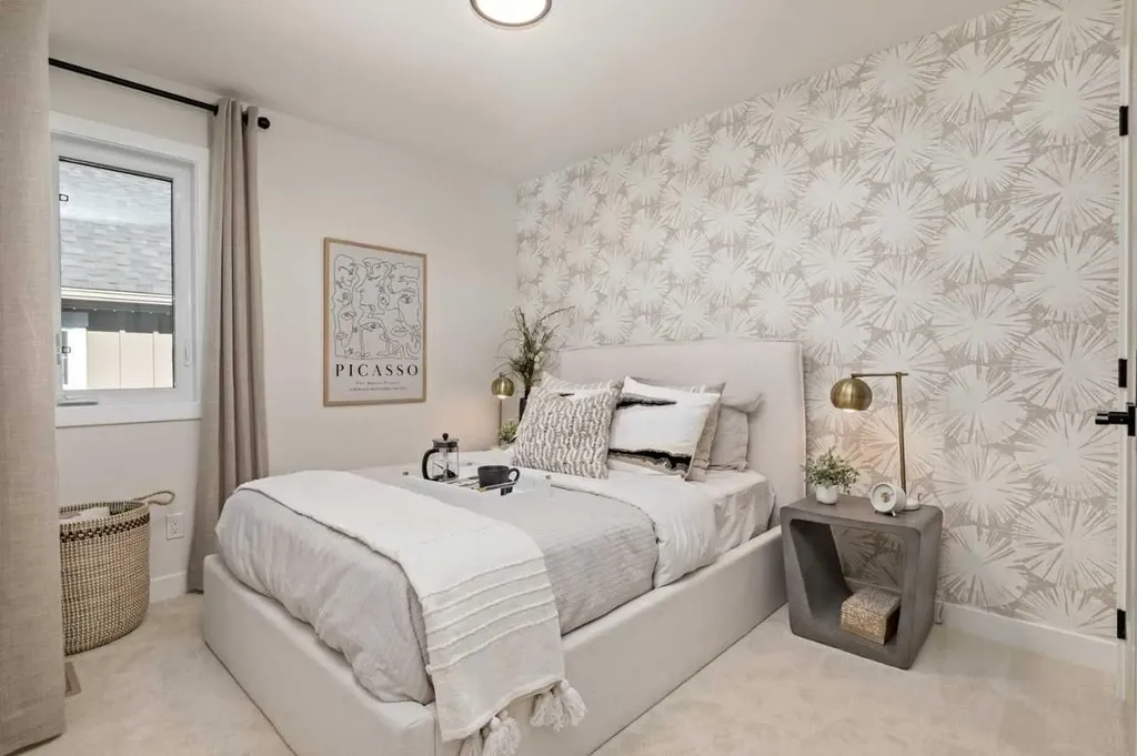 210 Sora Way SE Calgary AB T3S0V5