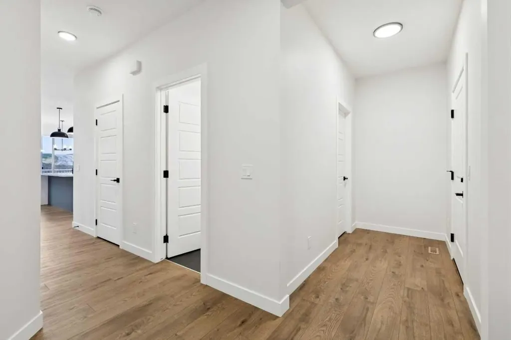 210 Sora Way SE Calgary AB T3S0V5