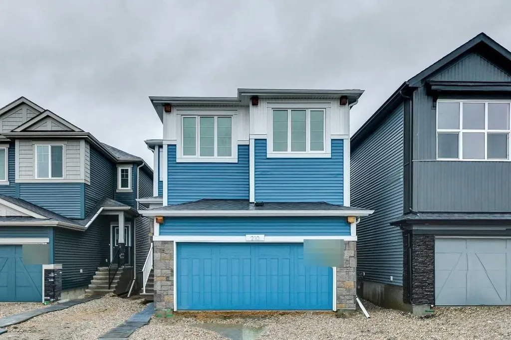 210 Sora Way SE Calgary AB T3S0V5