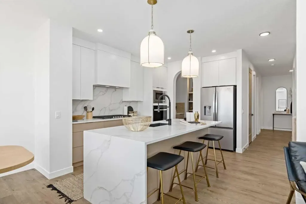 210 Sora Way SE Calgary AB T3S0V5