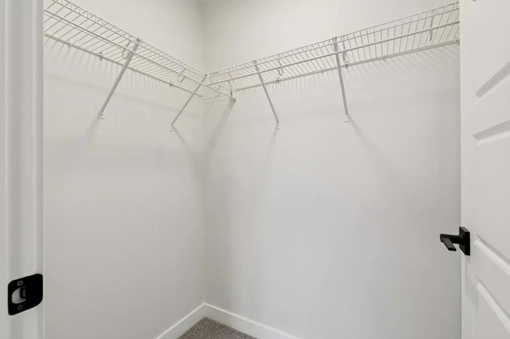 210 Sora Way SE Calgary AB T3S0V5