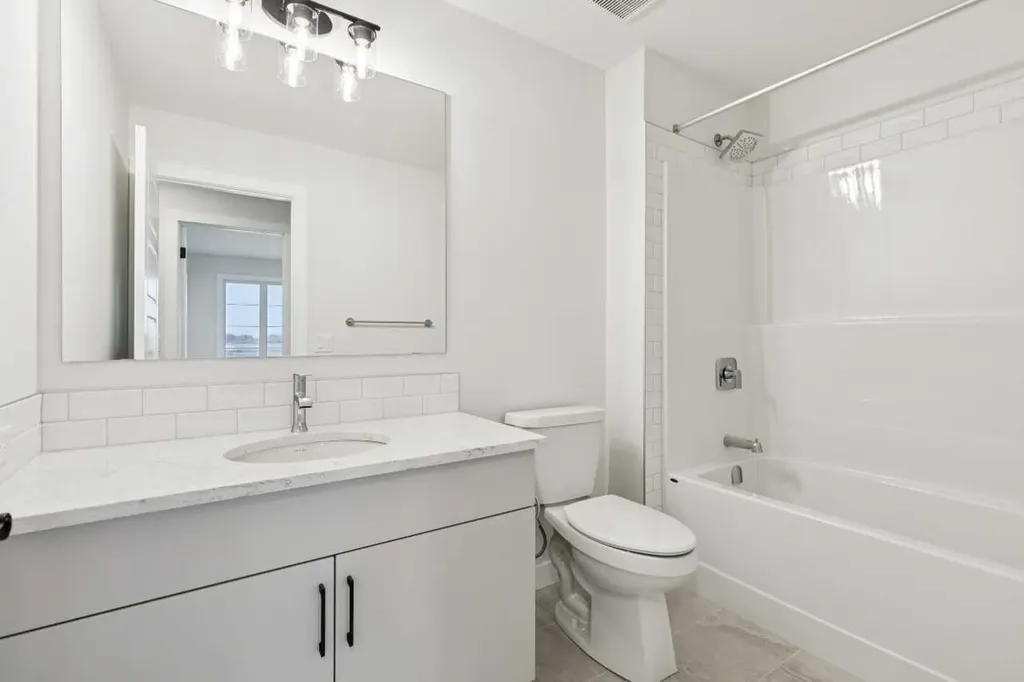 210 Sora Way SE Calgary AB T3S0V5