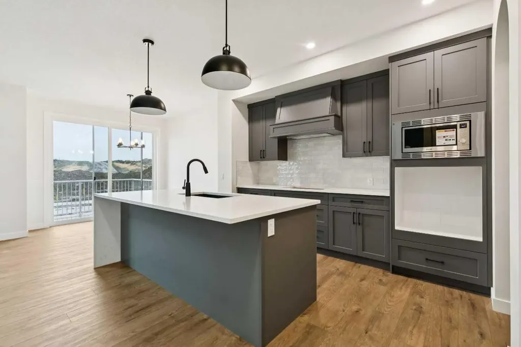 210 Sora Way SE Calgary AB T3S0V5
