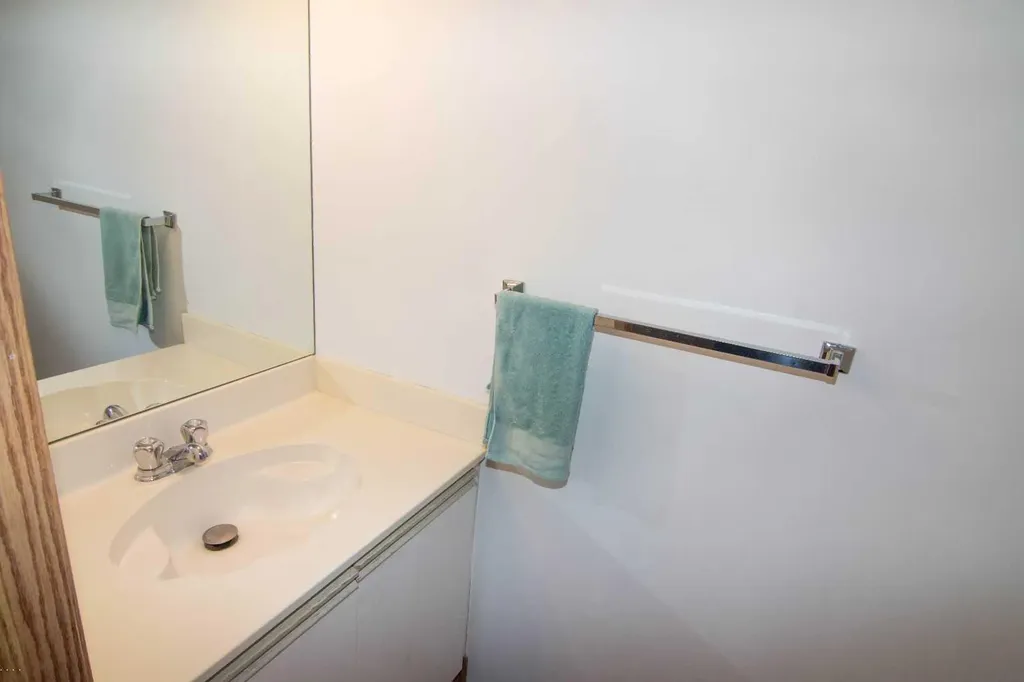 3850 Catalina Boulevard NE Calgary AB t1y 6y4