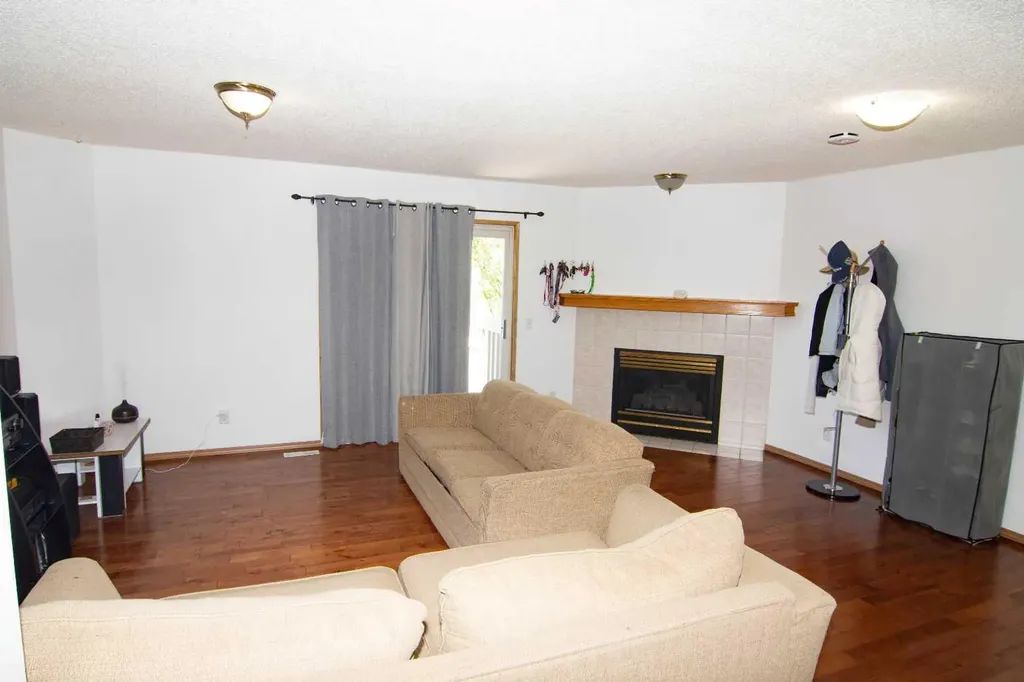 3850 Catalina Boulevard NE Calgary AB t1y 6y4