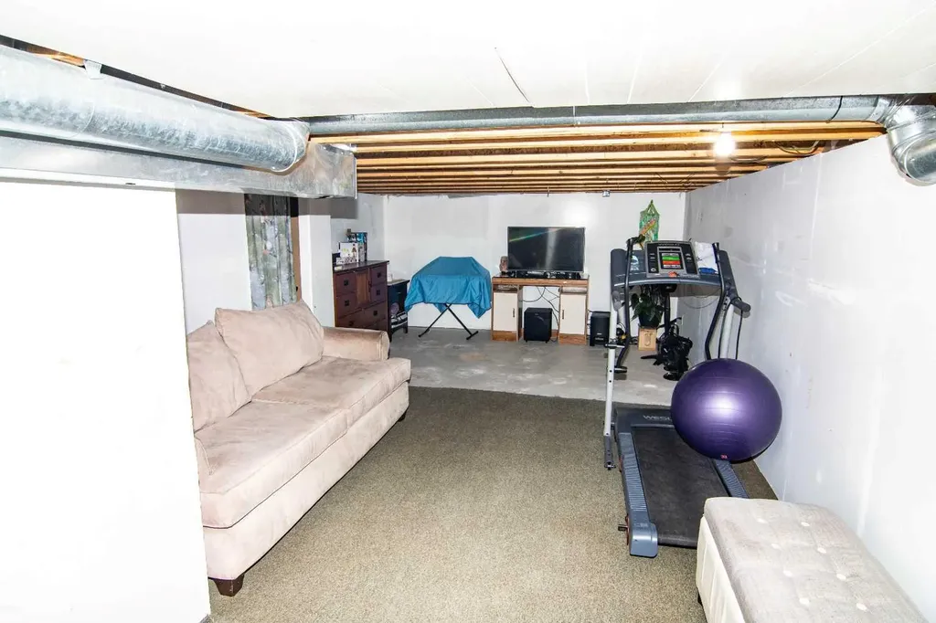 3850 Catalina Boulevard NE Calgary AB t1y 6y4
