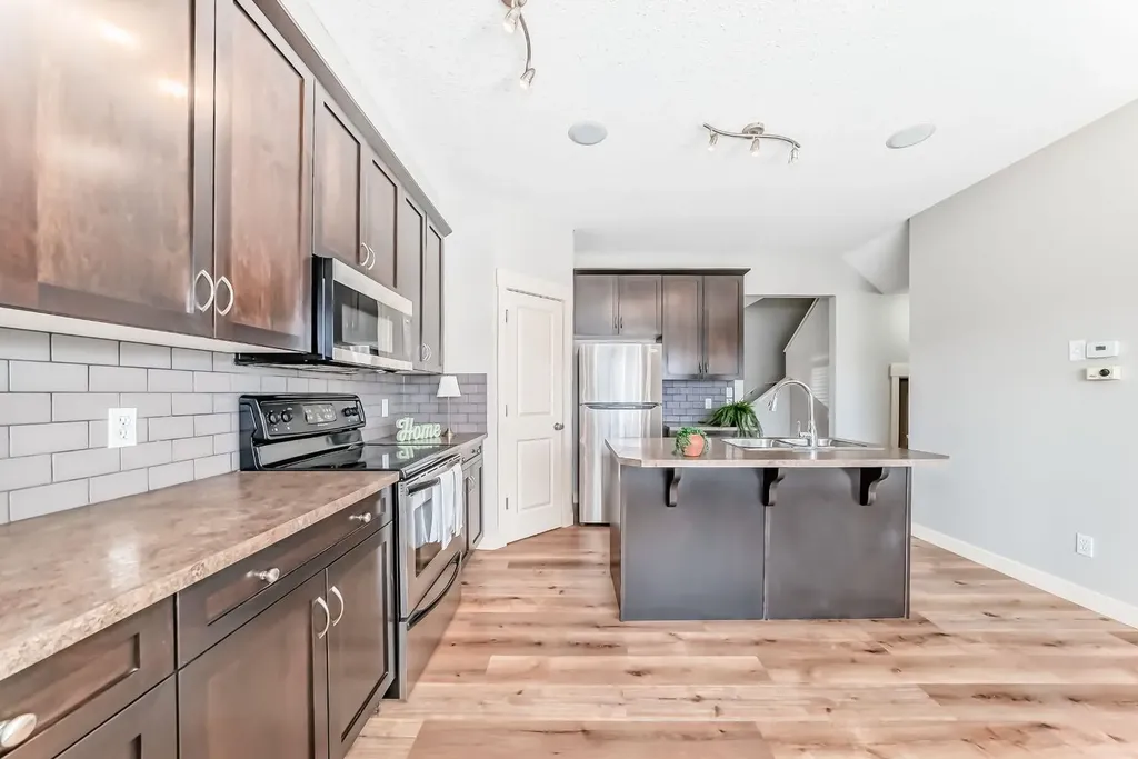 237 Rainbow Falls Drive Chestermere AB T1X0B1