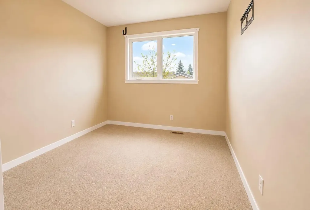 5748 55 Street Rocky Mountain House AB T4T 1J7