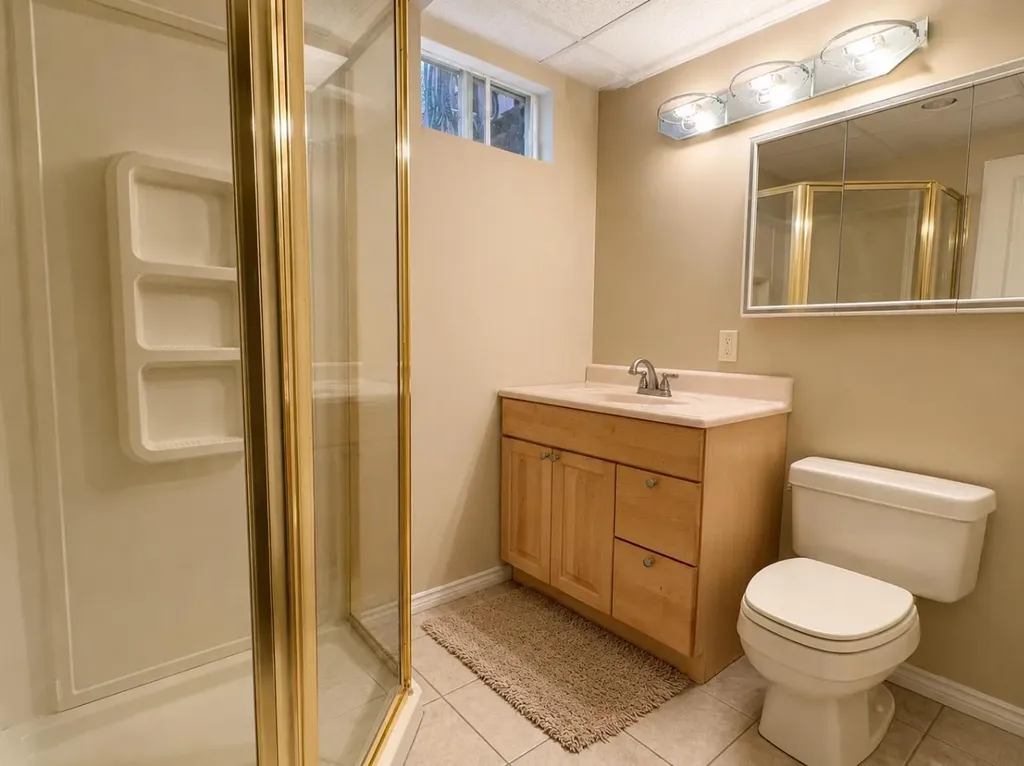 5748 55 Street Rocky Mountain House AB T4T 1J7