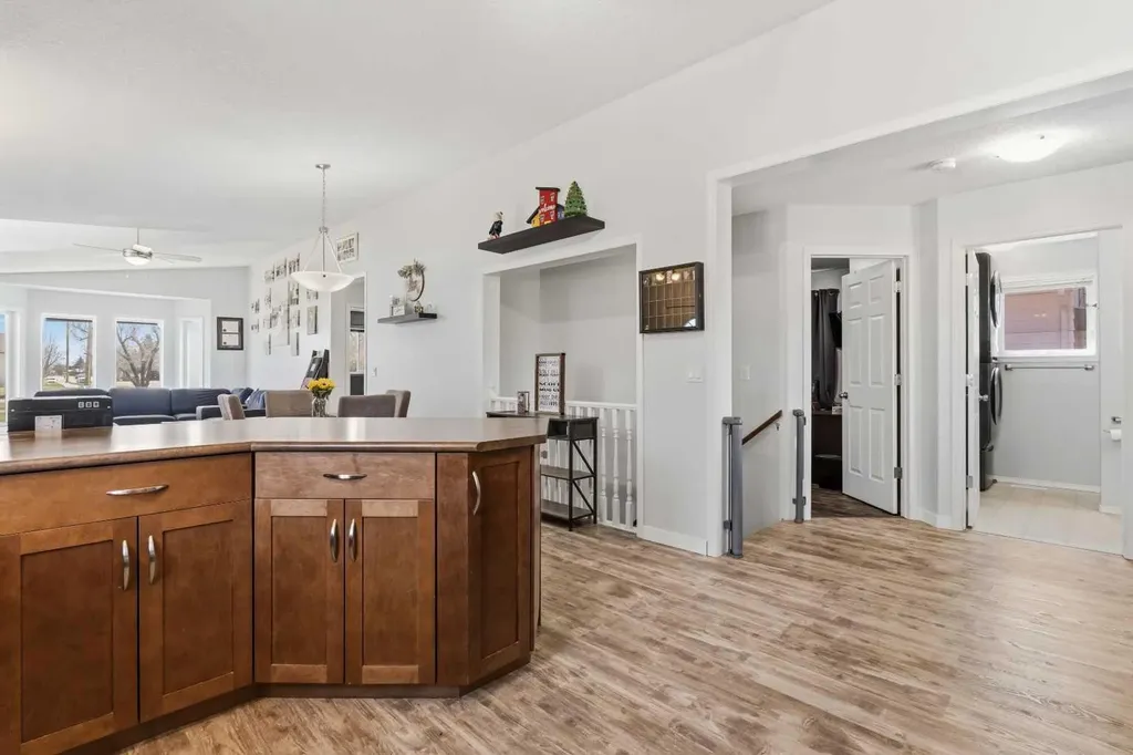 4730 52 Street Mayerthorpe AB T0E 1N0