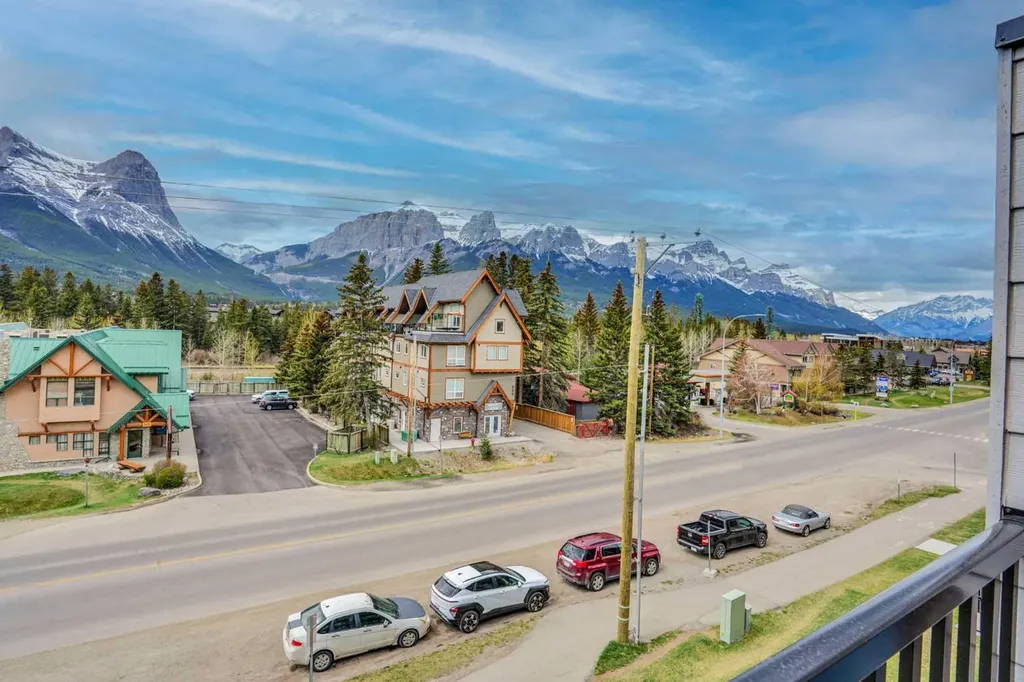109 Kanananskis Way Canmore AB T1W 2X2