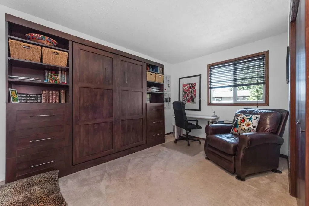 27 Silver Springs Drive NW Calgary AB T3B 4N3