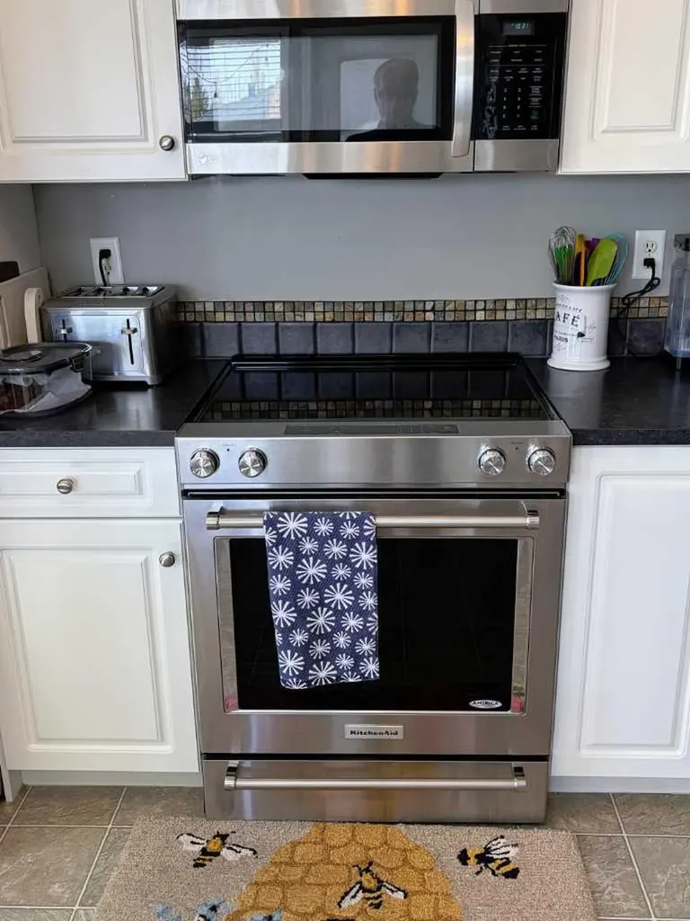 194 Webster Drive Red Deer AB T4N 7G9