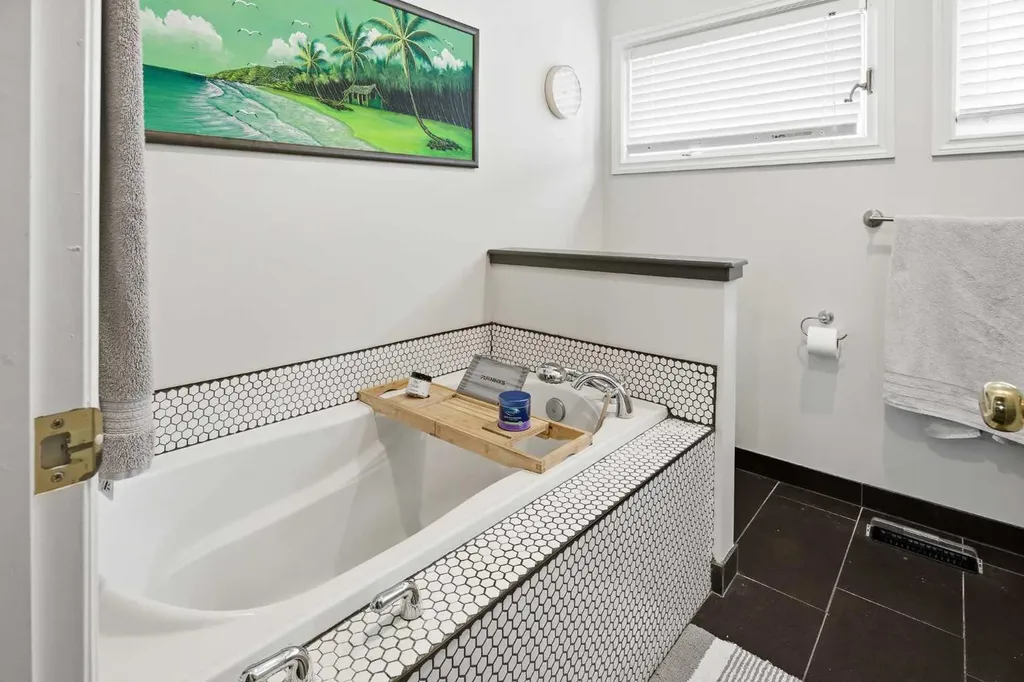 2608 Deer Side Drive SE Calgary AB T2J6A3