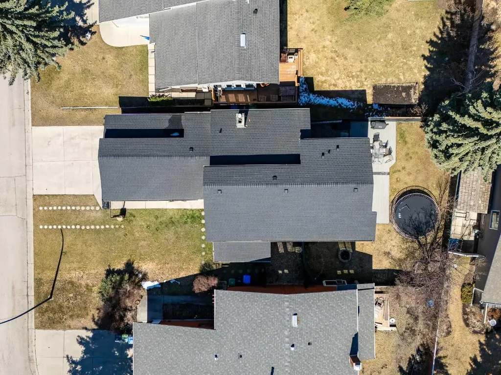 2608 Deer Side Drive SE Calgary AB T2J6A3