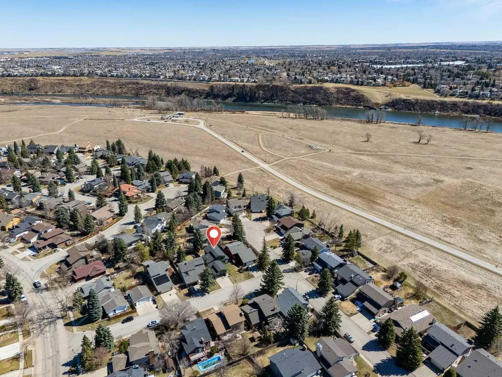 2608 Deer Side Drive SE Calgary AB T2J6A3