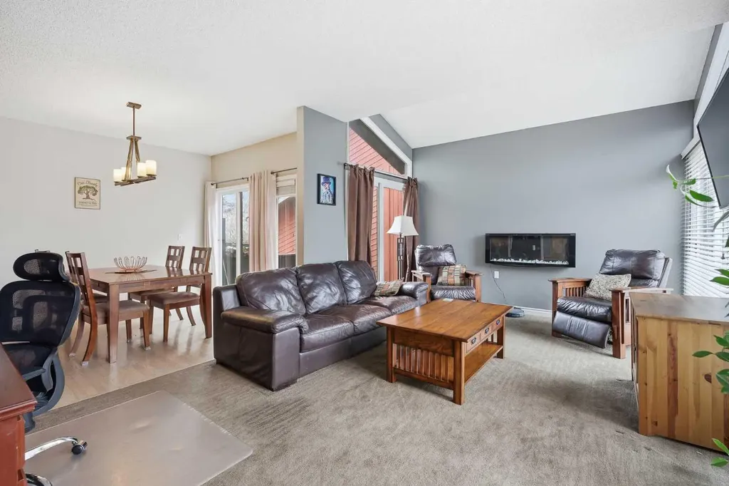2608 Deer Side Drive SE Calgary AB T2J6A3
