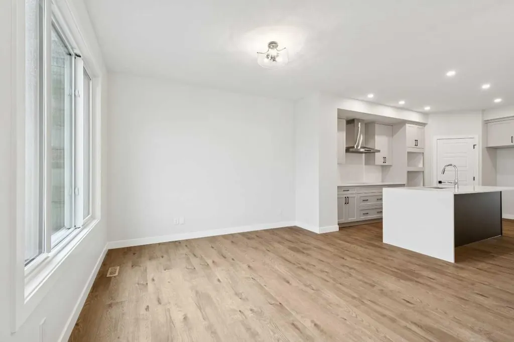 152 Snowberry Common SE Calgary AB T3M4G7