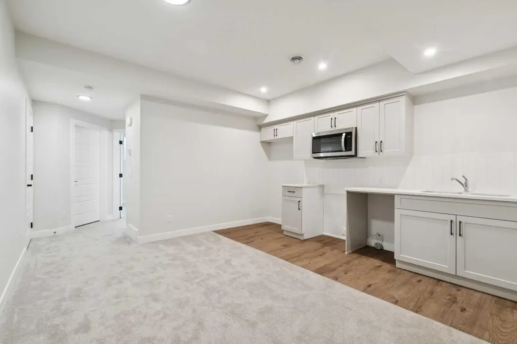 152 Snowberry Common SE Calgary AB T3M4G7