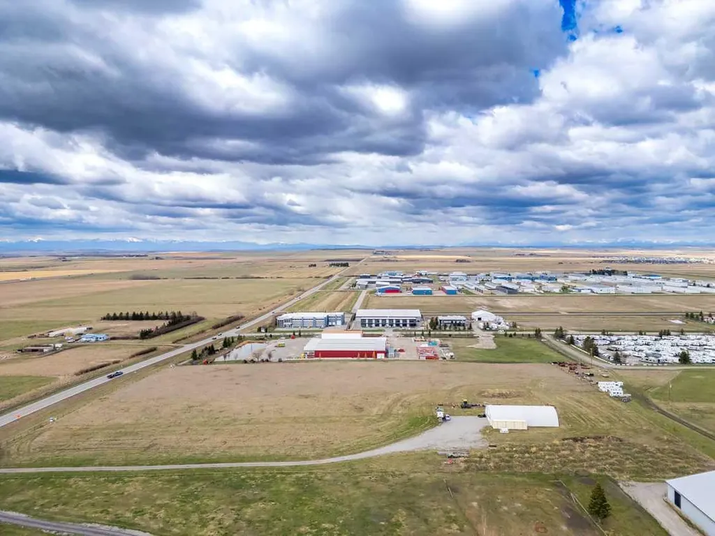 33066 Township Road 250 Rural Rocky View County AB T3Z 1L9