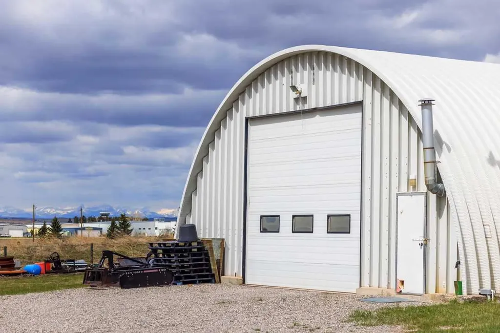 33066 Township Road 250 Rural Rocky View County AB T3Z 1L9