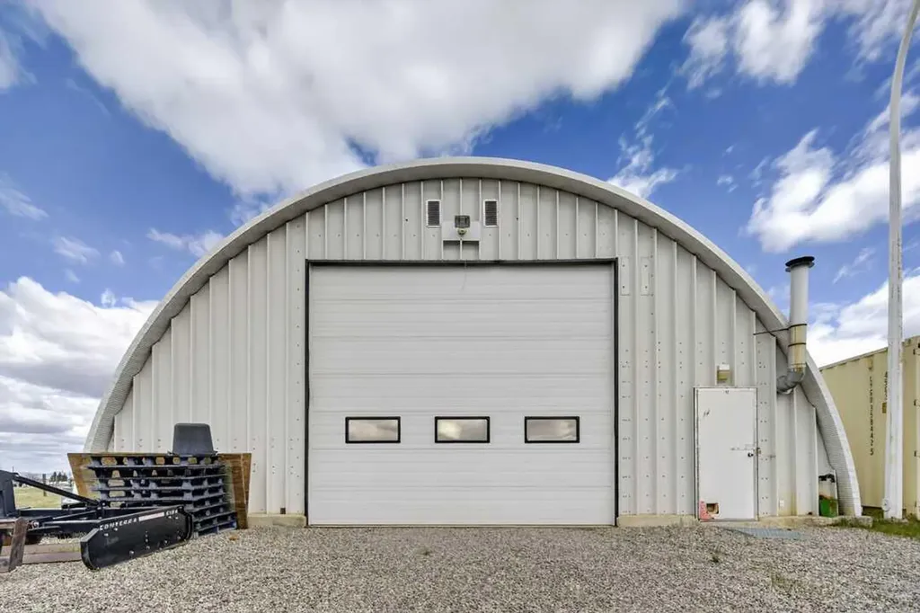 33066 Township Road 250 Rural Rocky View County AB T3Z 1L9