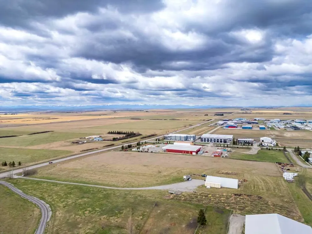 33066 Township Road 250 Rural Rocky View County AB T3Z 1L9