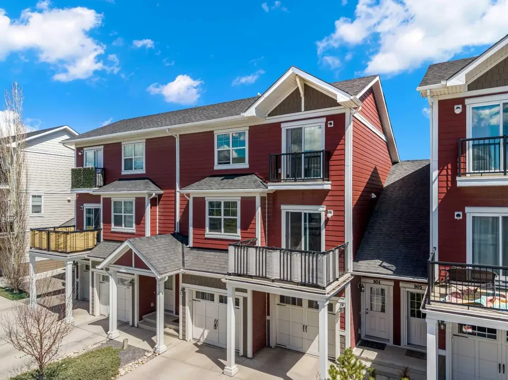 881 Sage Valley Boulevard Calgary AB T3R 0R3