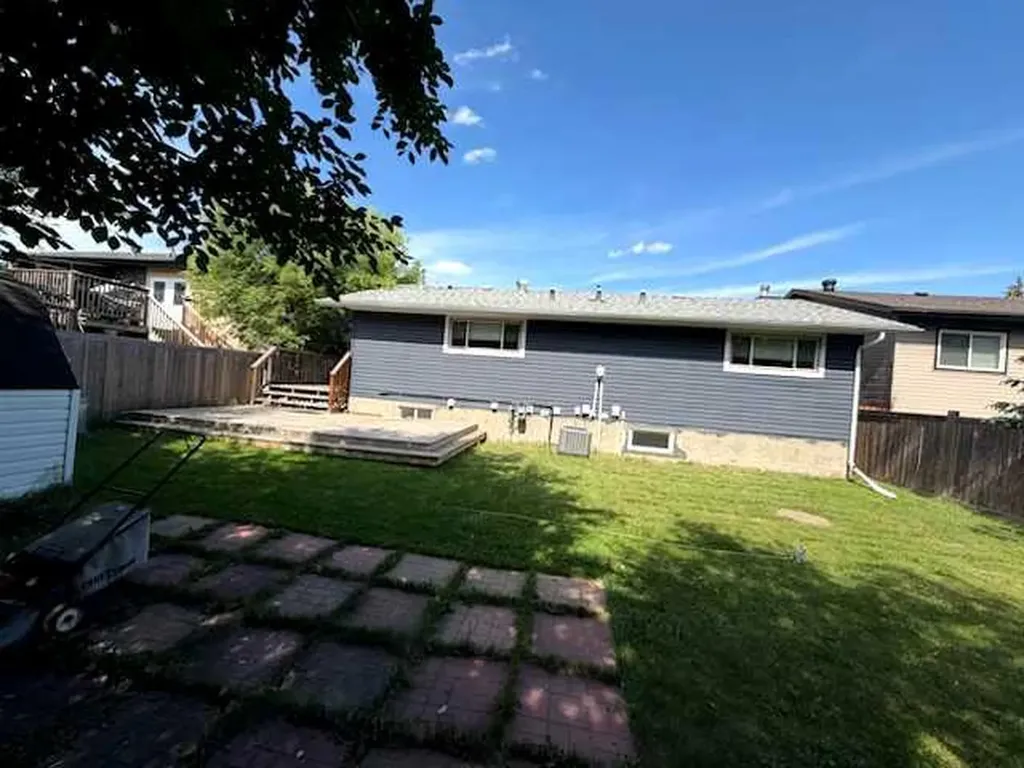 188 Blanchett Road Fort Mcmurray AB T9K 2H2