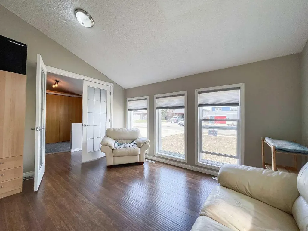 188 Blanchett Road Fort Mcmurray AB T9K 2H2