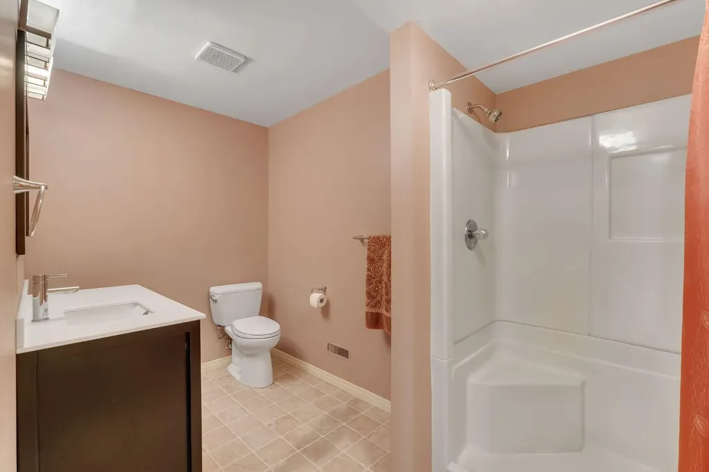 28 Woodacres Way SW Calgary AB T2W 4W3