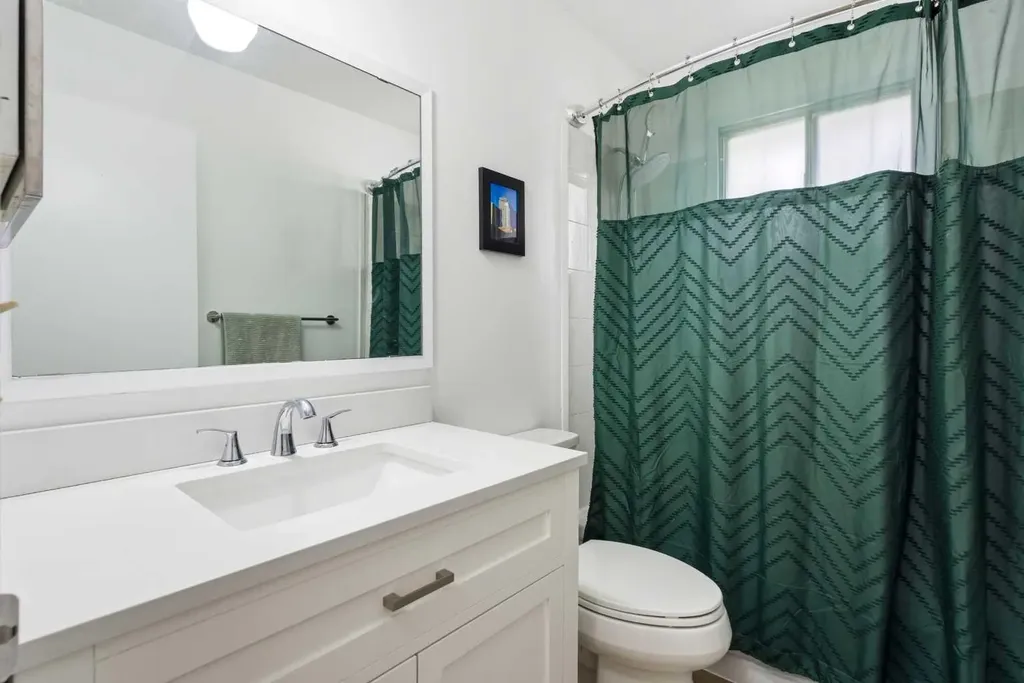 1117 Grey Avenue Crossfield AB T0M0S0