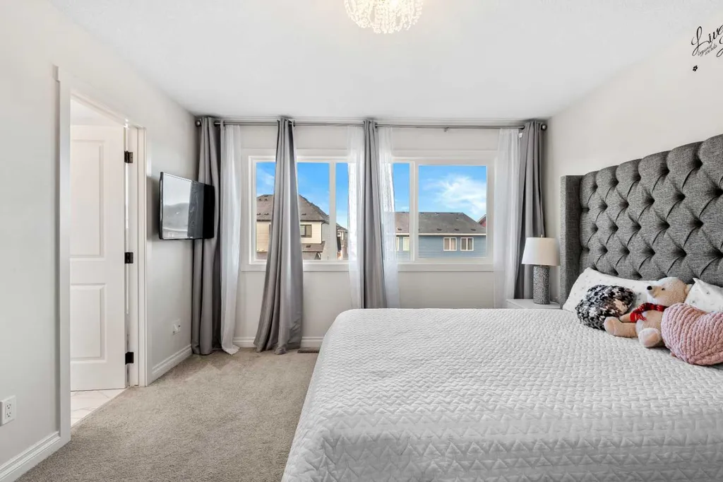 58 Sage Hill Heights NW Calgary AB T3R2A5