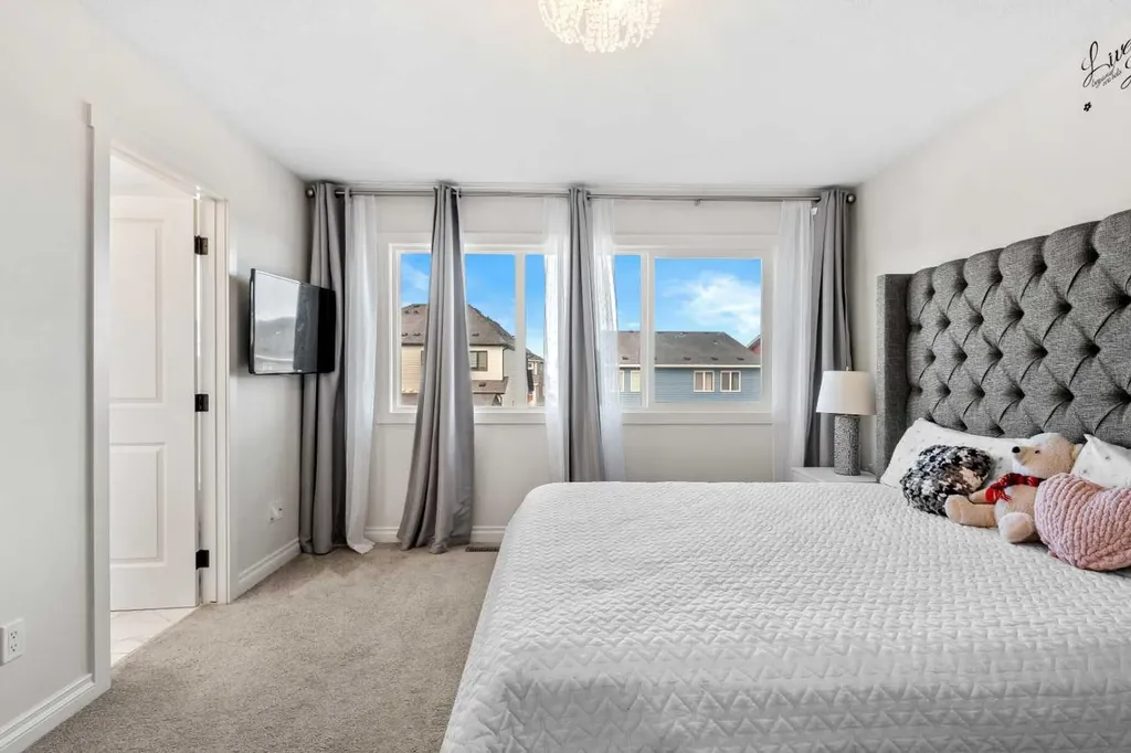 58 Sage Hill Heights NW Calgary AB T3R2A5