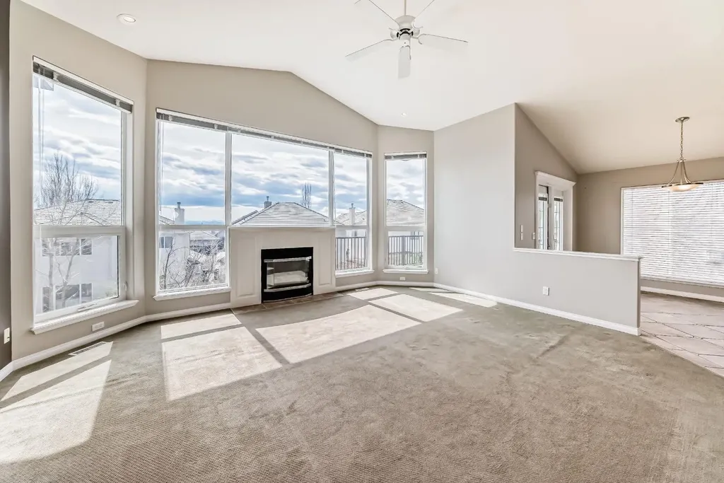 35 Arbour Vista Way NW Calgary AB T3G 4R1