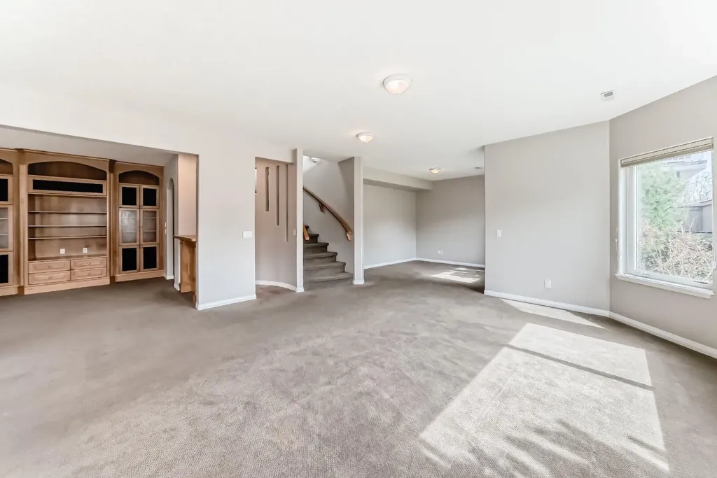 35 Arbour Vista Way NW Calgary AB T3G 4R1
