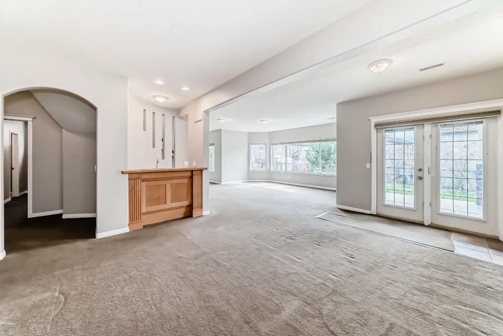 35 Arbour Vista Way NW Calgary AB T3G 4R1