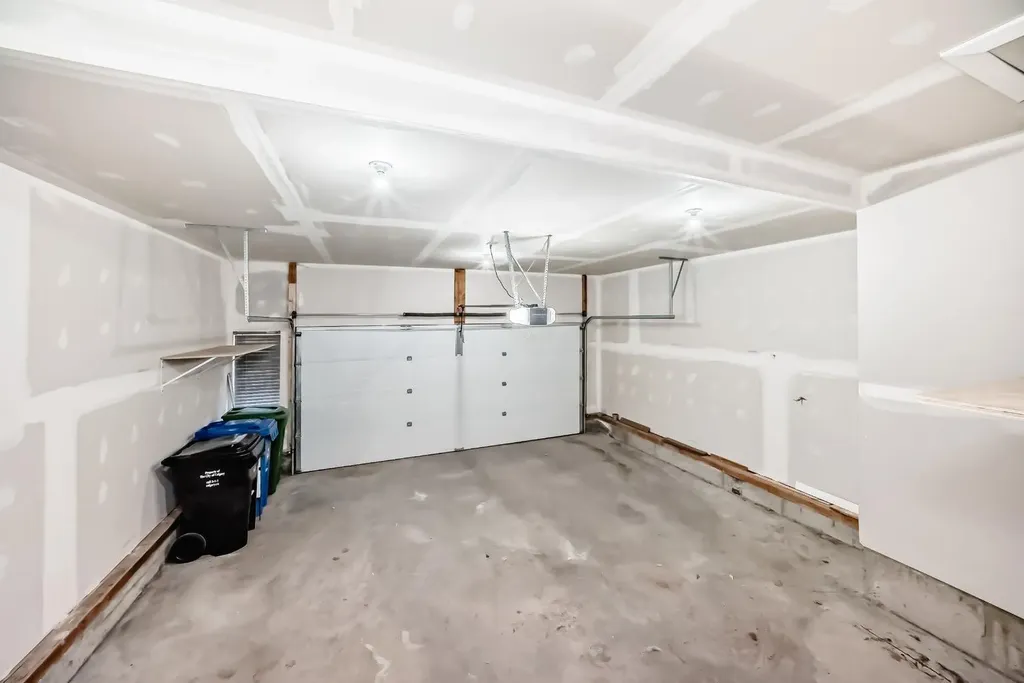 35 Arbour Vista Way NW Calgary AB T3G 4R1