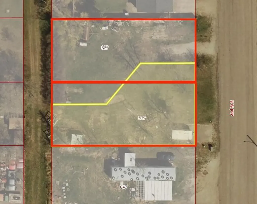 827 2 Street E Cardston AB T0K 0K0