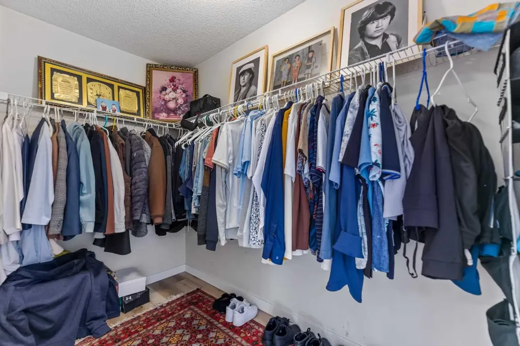 3806 Catalina Boulevard NE Calgary AB T1Y 6Y3