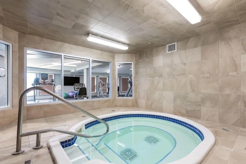 30 Cranfield Link SE Calgary AB T3M 0C4