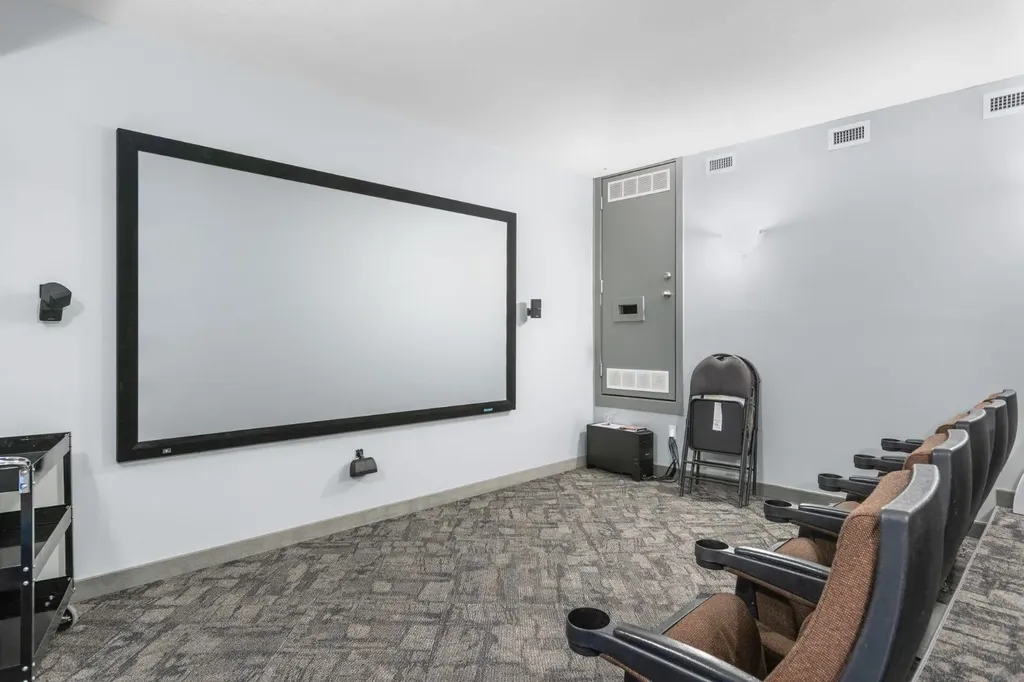 30 Cranfield Link SE Calgary AB T3M 0C4