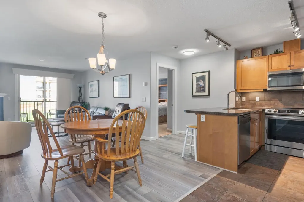 30 Cranfield Link SE Calgary AB T3M 0C4