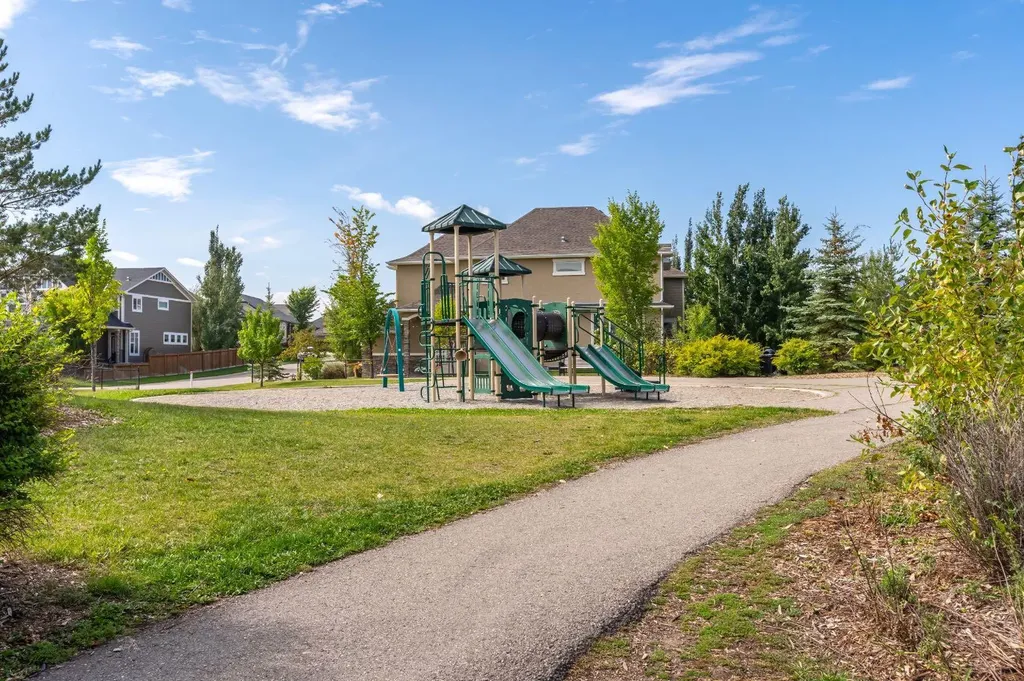 30 Cranfield Link SE Calgary AB T3M 0C4