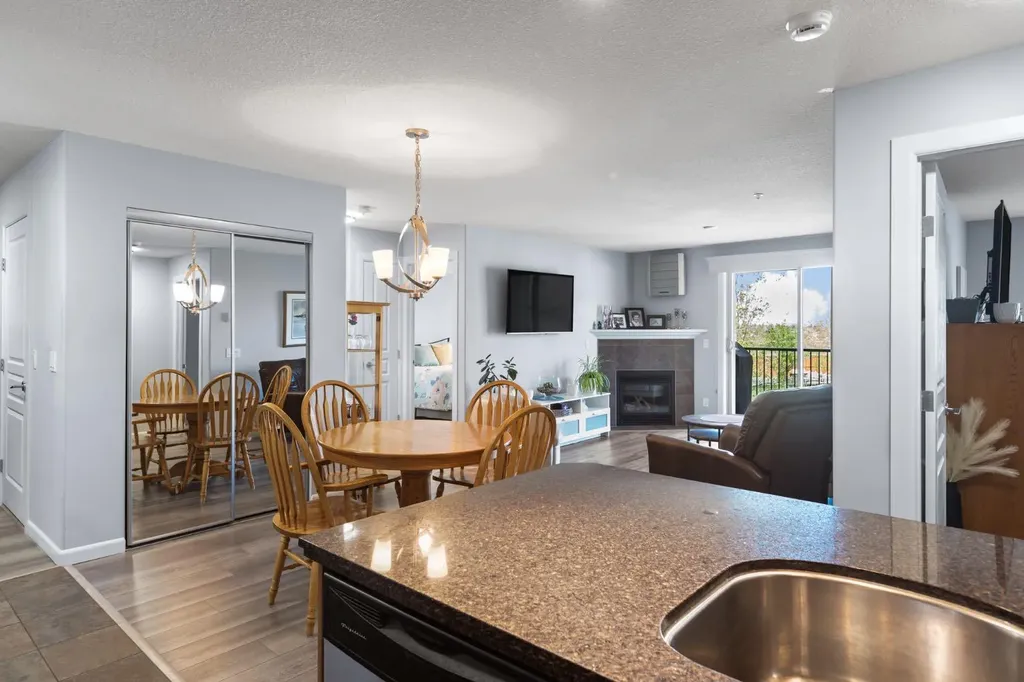 30 Cranfield Link SE Calgary AB T3M 0C4