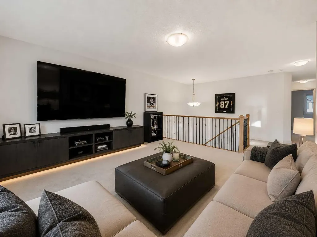 109 Silverado Creek Crescent SW Calgary AB T2X0C6