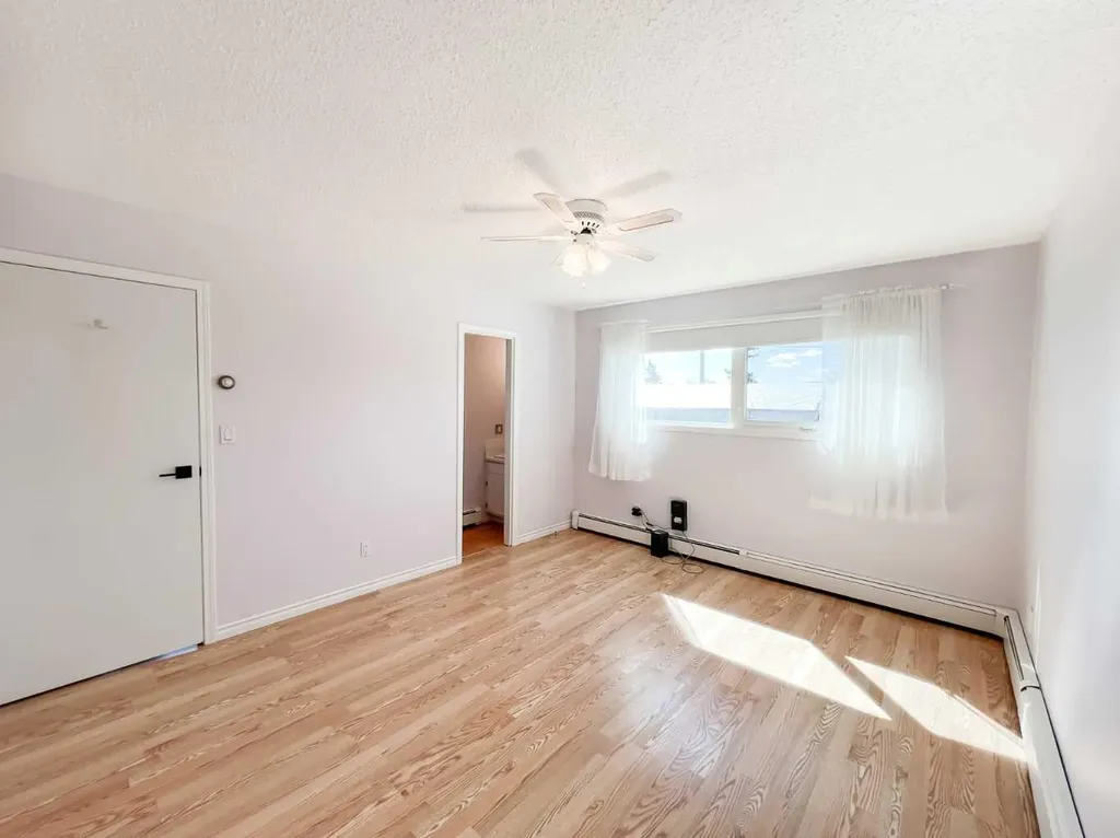 107 4 Avenue SW Falher AB T0H 1M0