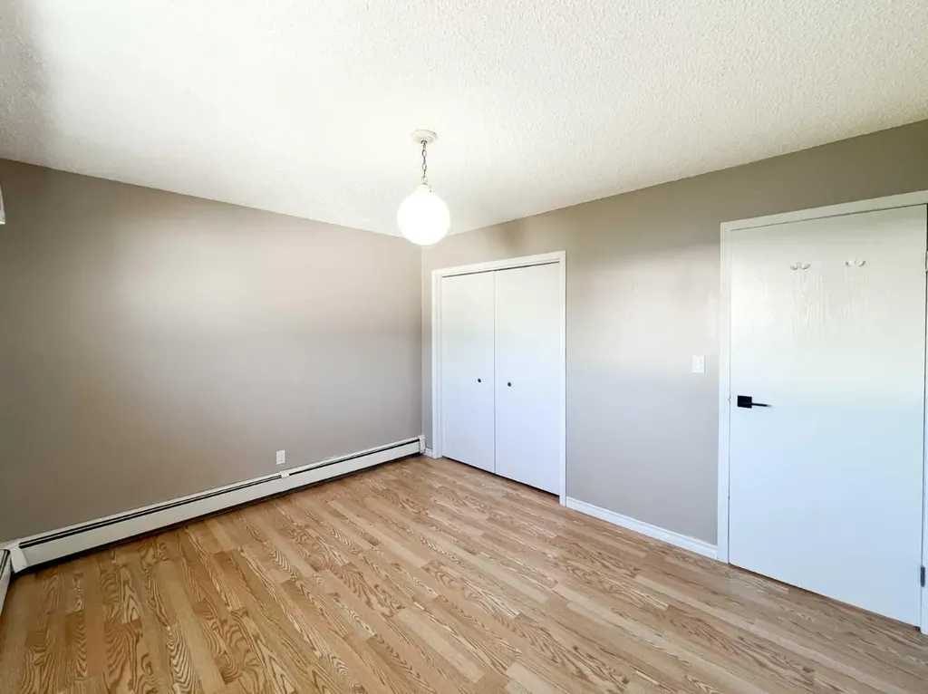 107 4 Avenue SW Falher AB T0H 1M0