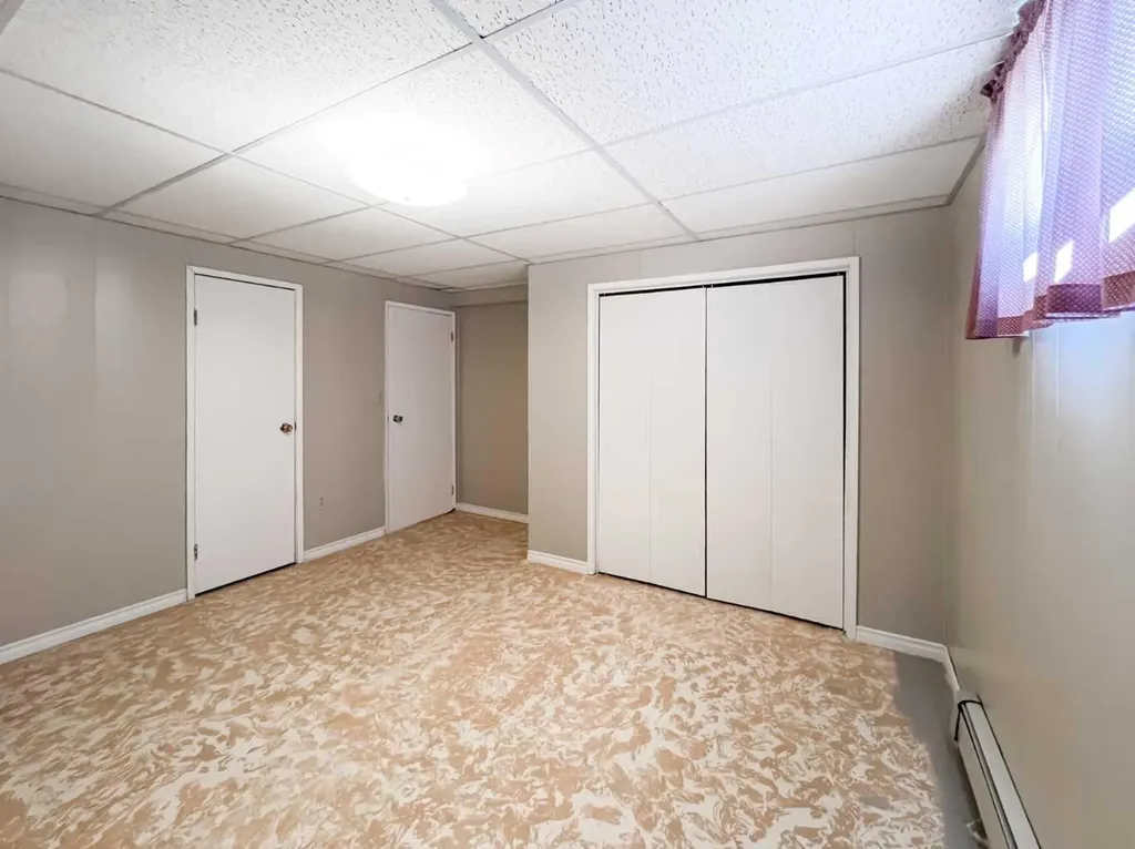 107 4 Avenue SW Falher AB T0H 1M0