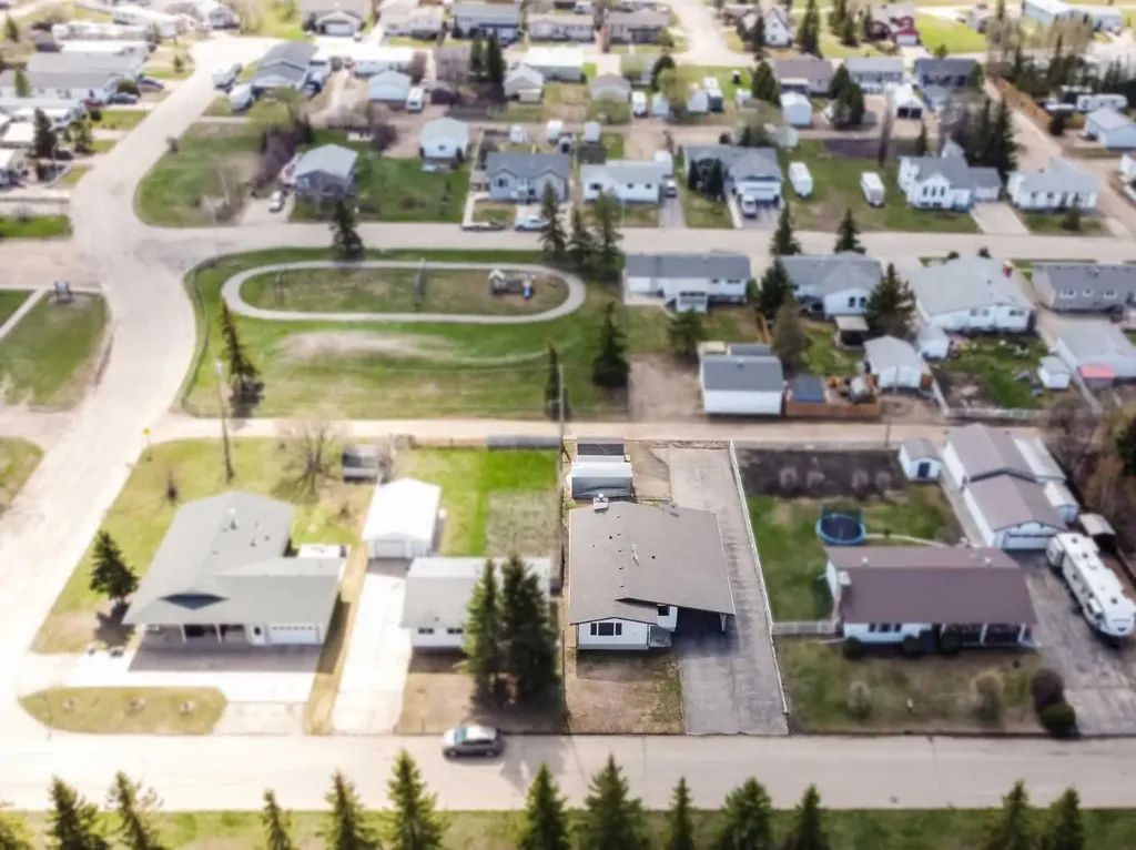 107 4 Avenue SW Falher AB T0H 1M0